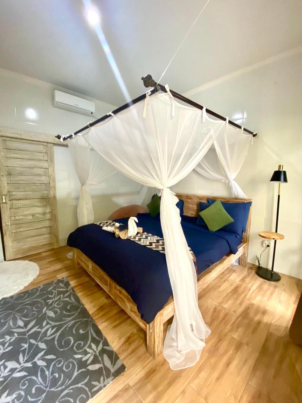 Kubu Guest House スミニャック エクステリア 写真