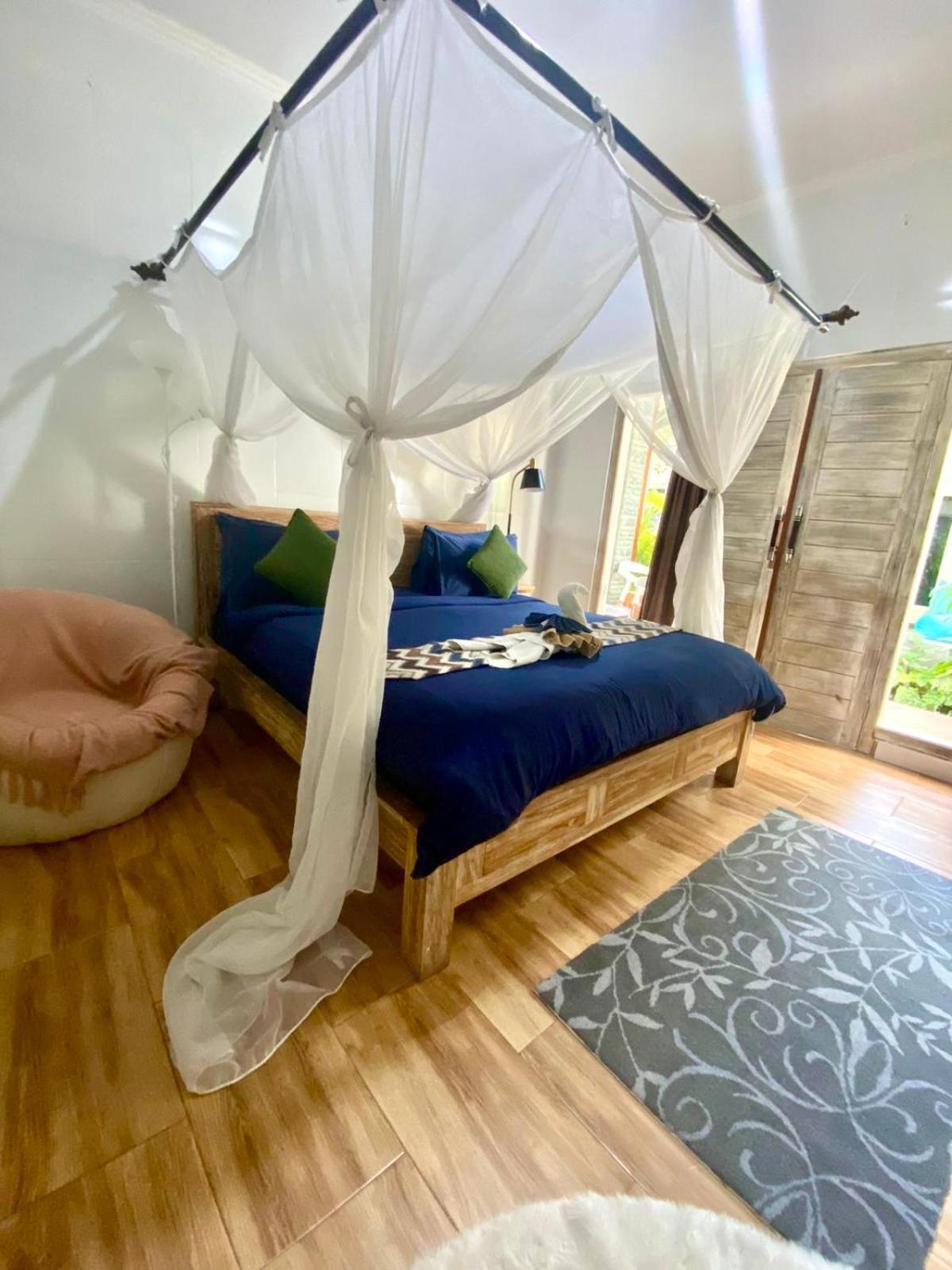 Kubu Guest House スミニャック エクステリア 写真