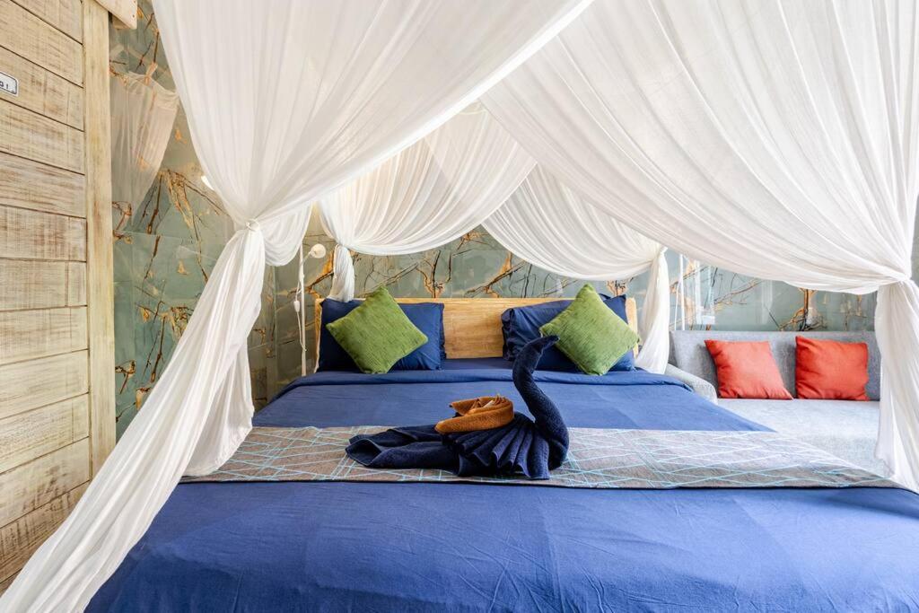 Kubu Guest House スミニャック エクステリア 写真